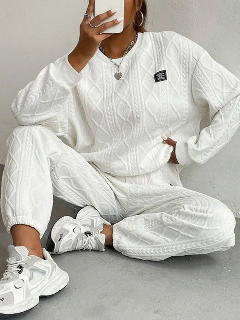 Women's Jacquard Long Sleeve Casual Round Neck Sweatshirt and Pants Suit